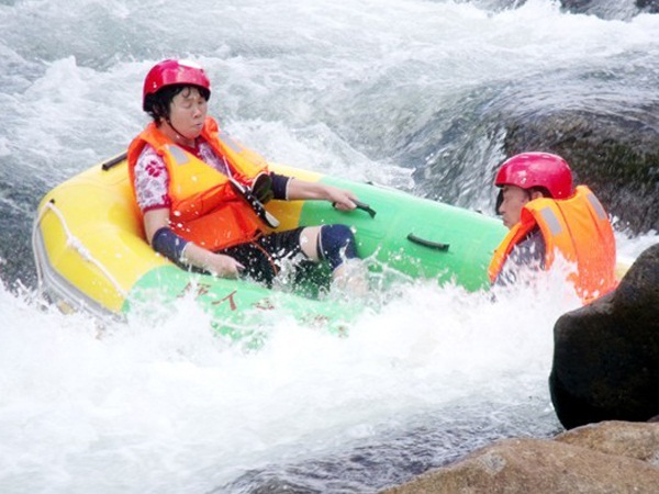 湖北野人谷漂流旅游景点介绍